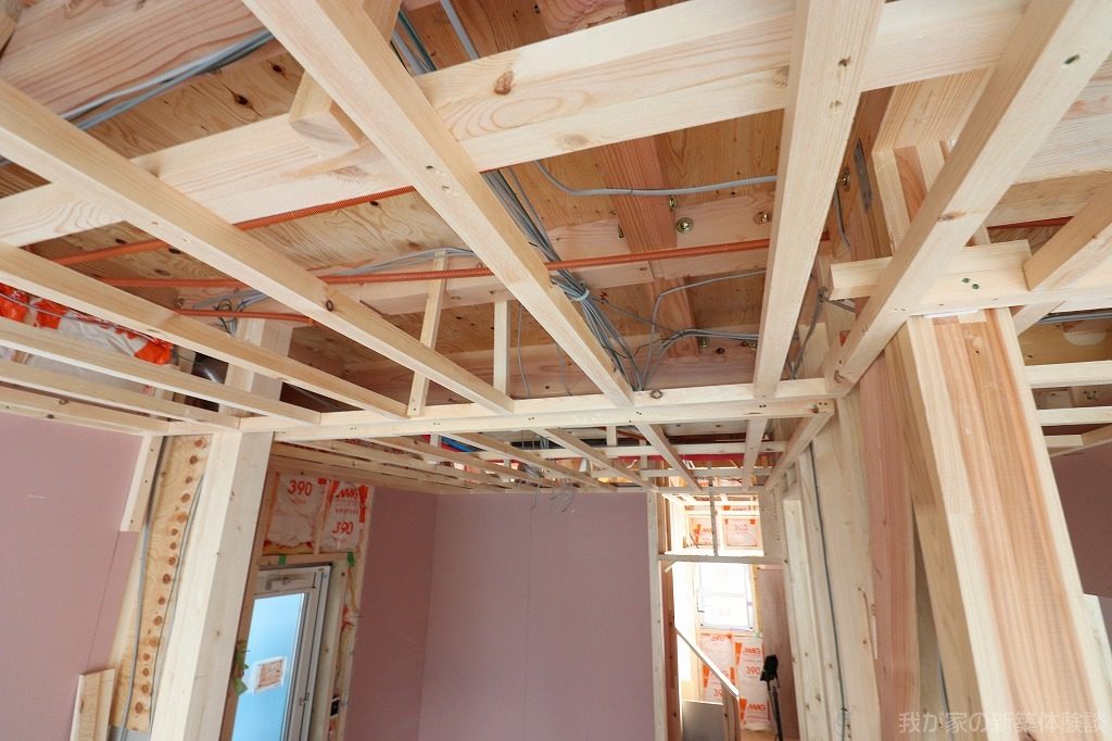 木造新築工事の天井下地